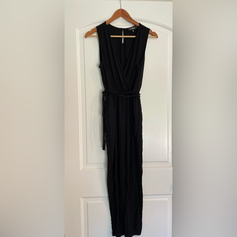 Lulu's Black Sleeveless Jumpsuit V-Neck Tie Belt
